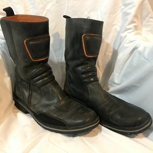 HUGO BOSS LEATHER BOOTS